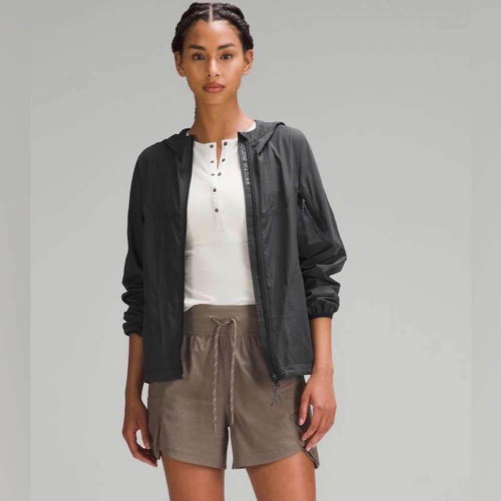 Lululemon cinch hood hiking jacket